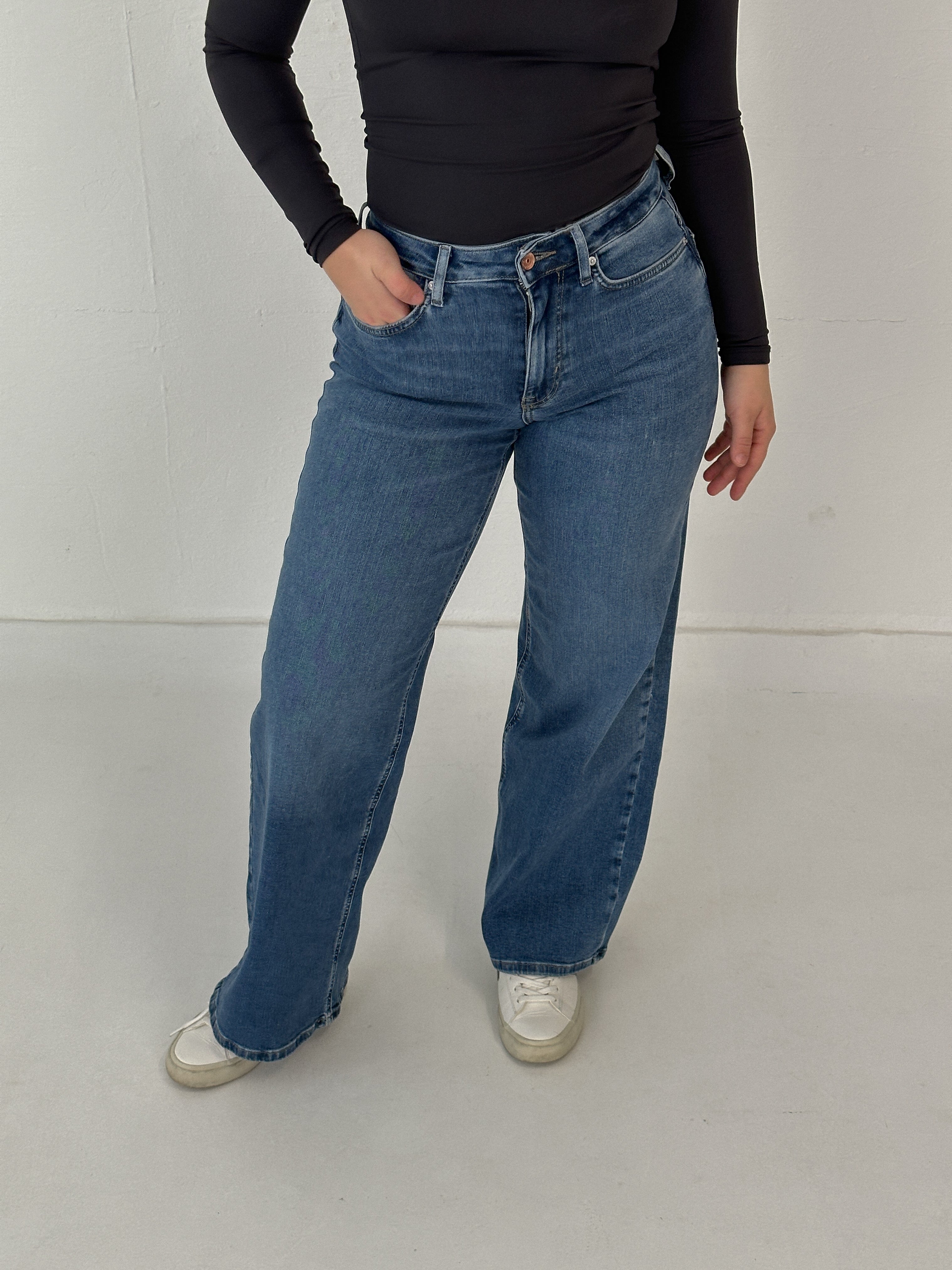 ONLMADISON BLUSH HW Wide Jeans - DOT372